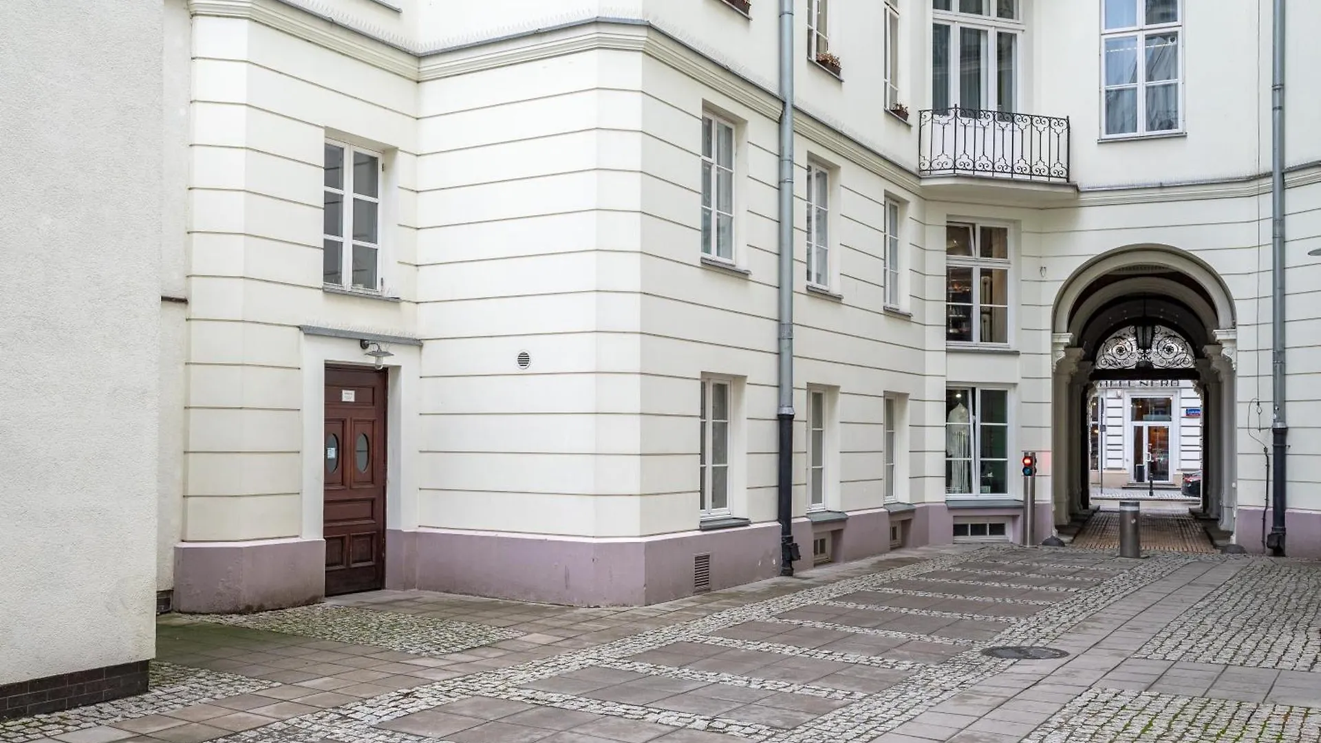 Szpitalna City Centre Studio Warsaw 0*,  Poland