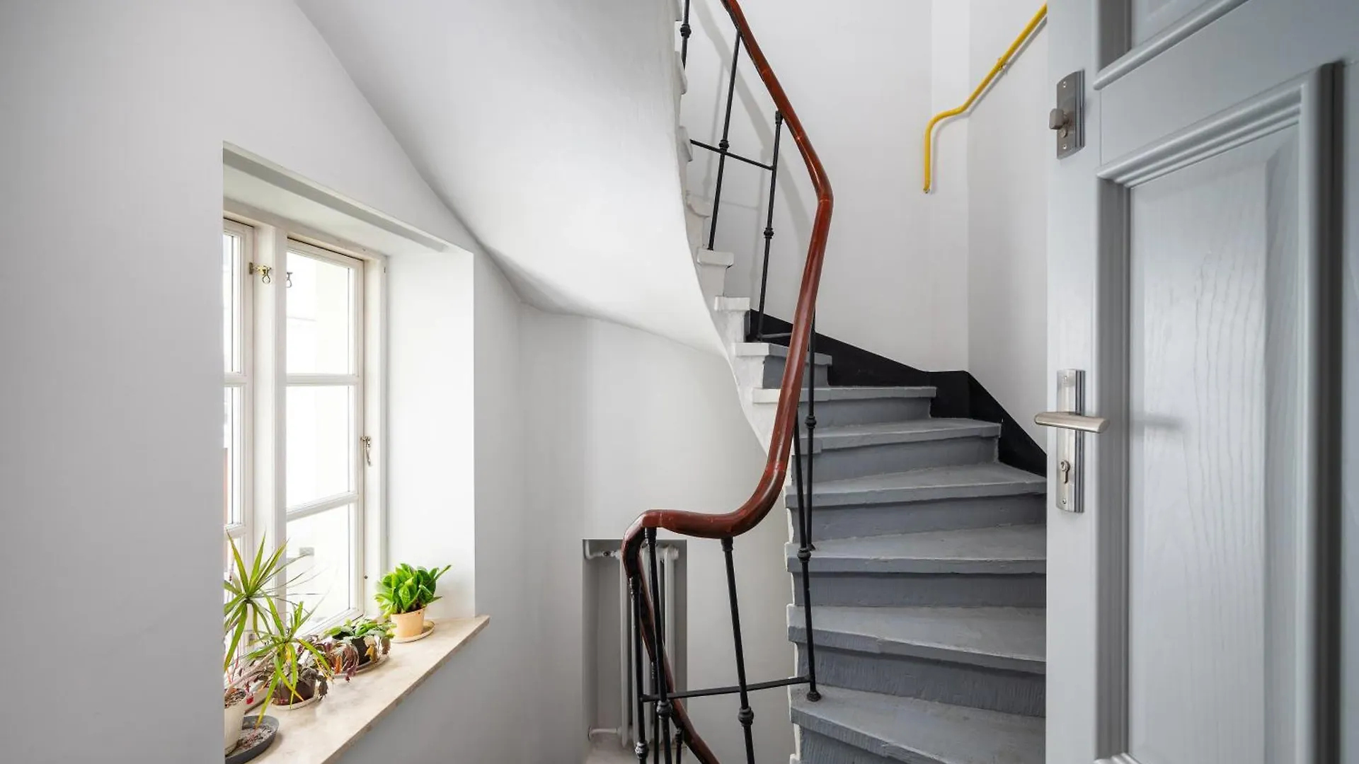 Apartment Szpitalna City Centre Studio Warsaw Poland